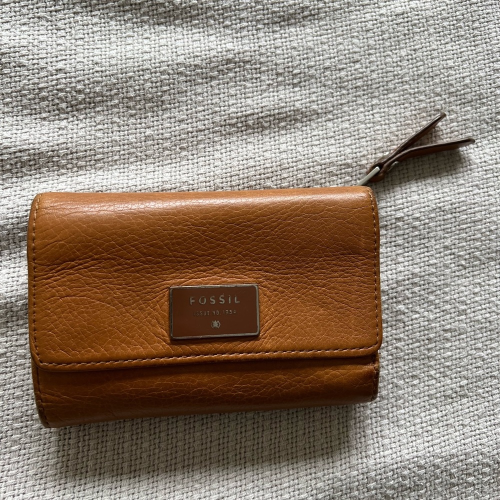Fossil Wallet Tan Leather